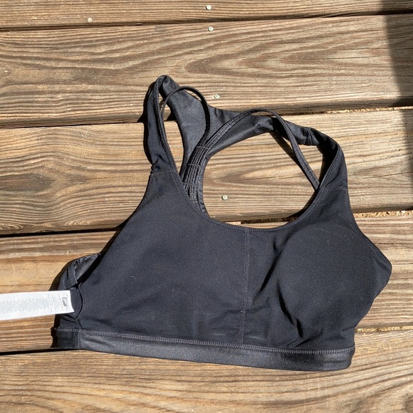 [Fabletics] Celeste Sports Bra - Picture 3 of 4